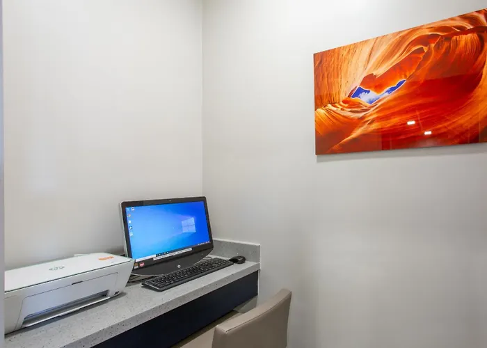 Elev8 Flagstaff, Trademark Collection By Wyndham Hotel