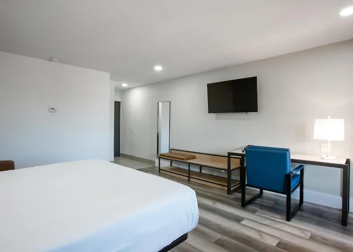 Elev8 Flagstaff, Trademark Collection By Wyndham Hotel 3*