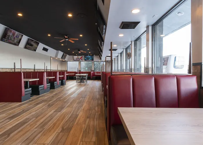 Elev8 Flagstaff, Trademark Collection By Wyndham 3*